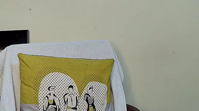 MIss-Naina online show from 11/26/25, 08:37