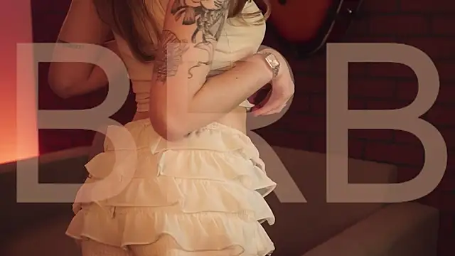 EllieCutes online show from 02/27/26, 08:14