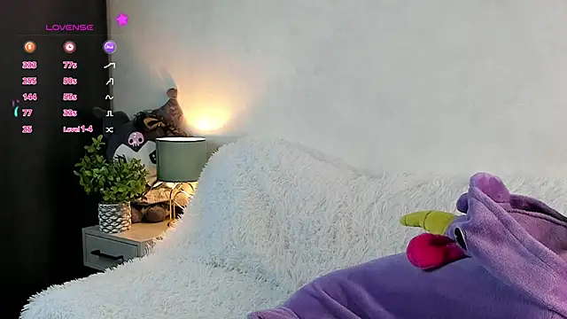 MeghanElson online show from 02/04/25, 11:27