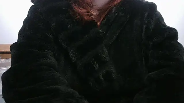 busty-bella1 online show from 10/12/25, 12:37