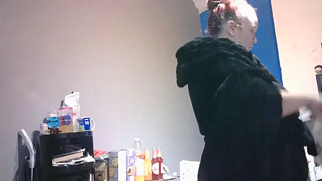 busty-bella1 online show from 12/05/25, 09:18