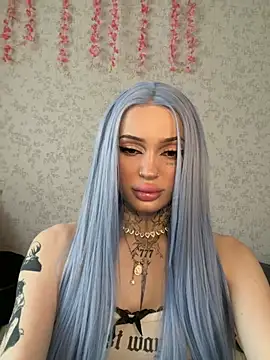 Snapshot of madelinexx chatting on 02/27/26, 08:25 madelinexx online show from 02/27/26, 08:25