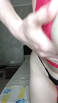 Snapshot of AliyaWade_ chatting on 05/13/26, 05:54 AliyaWade online show from 05/13/26, 05:54