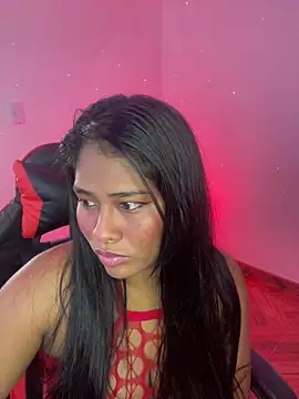 Snapshot of hurren_pasha chatting on 02/14/25, 12:47 hurren pasha online show from 02/14/25, 12:47