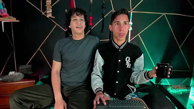 MillersKink online show from 12/03/25, 04:31