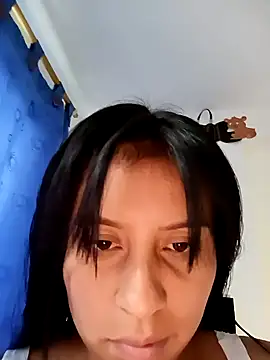  LATINA  online show from 01/28/25, 11:07