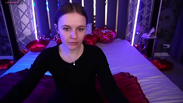 MaribelRiverr  online show from 02/21/26, 06:25