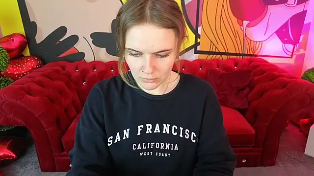 MaribelRiverr  online show from 04/25/26, 05:43