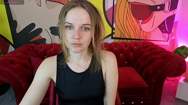 Snapshot of MaribelRiverr_ chatting on 05/09/26, 05:23 MaribelRiverr online show from 05/09/26, 05:23