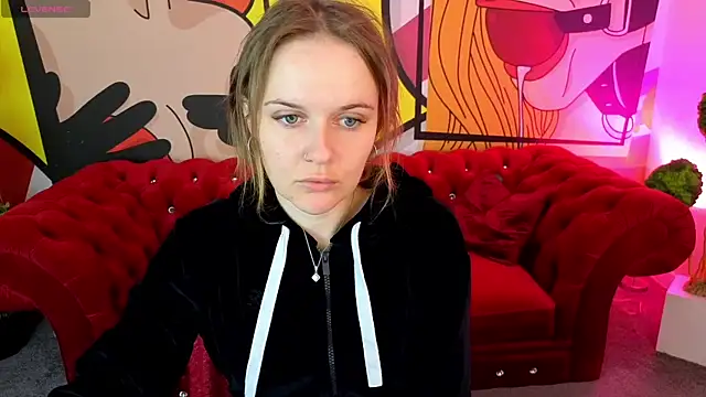 Snapshot of MaribelRiverr_ chatting on 05/29/26, 05:27 MaribelRiverr online show from 05/29/26, 05:27