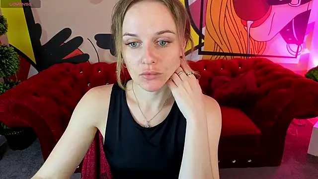 Snapshot of MaribelRiverr_ chatting on 06/09/26, 05:19 MaribelRiverr online show from 06/09/26, 05:19