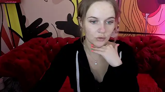 Snapshot of MaribelRiverr_ chatting on 07/11/26, 06:27 MaribelRiverr online show from 07/11/26, 06:27