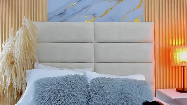 Jaslyn  Smith online show from 03/24/26, 12:10