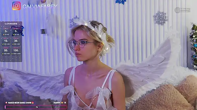 calviafarey online show from 11/29/25, 10:13