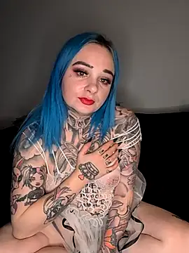 Alissabluesc online show from 10/03/25, 09:34