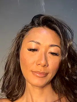 thai-dreamgirl online show from 12/04/25, 11:13