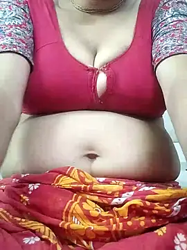 Snapshot of miss-Riy chatting on 02/07/25, 06:24 miss-Riy online show from 02/07/25, 06:24