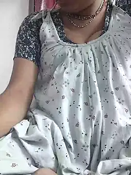 miss-Riy online show from 02/06/26, 04:54