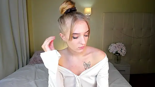 Stacy River online show from 02/22/25, 11:24