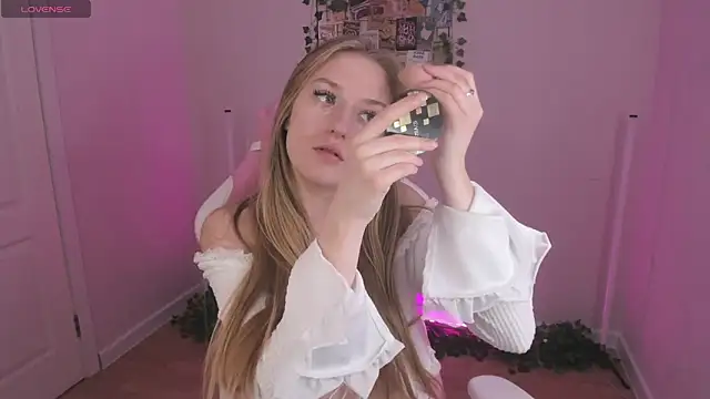 Stacy River online show from 03/10/25, 08:26