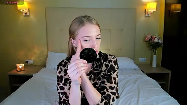 Stacy River online show from 11/14/25, 09:30