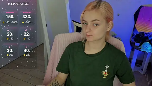 Fire Bestie online show from 09/18/25, 12:51