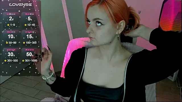 Fire Bestie online show from 11/07/25, 01:44