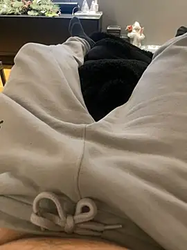 aleksergira online show from 01/01/25, 07:43