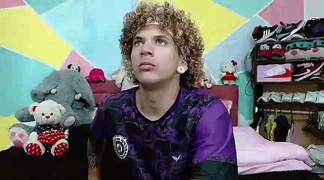 tylor boy online show from 01/12/25, 09:40