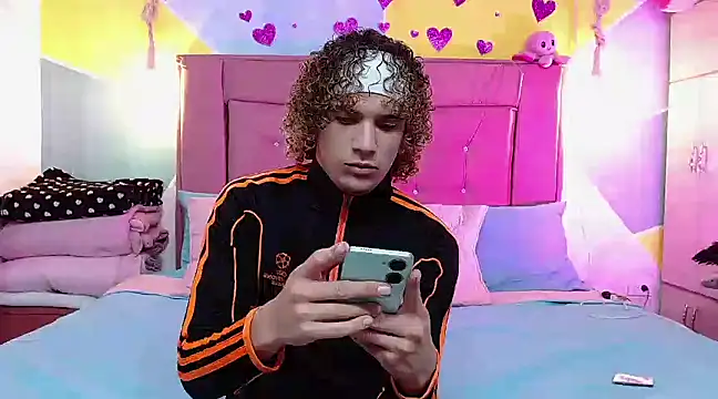 tylor boy online show from 03/20/25, 01:35