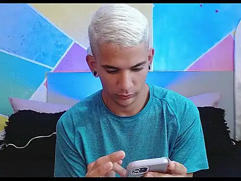 tylor boy online show from 02/23/26, 01:36