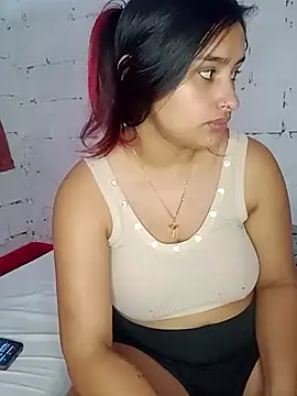 Snapshot of sariitha_sw chatting on 05/02/26, 02:33 sariitha sw online show from 05/02/26, 02:33