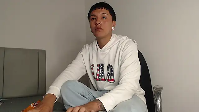 alex-lover online show from 02/27/26, 02:55