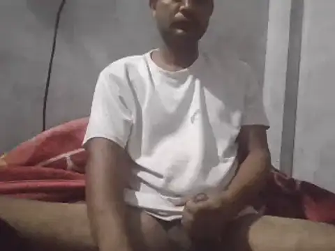 Snapshot of vikas835096 chatting on 10/01/25, 08:15 vikas835096 online show from 10/01/25, 08:15