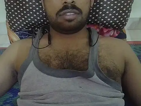 Snapshot of ballandnuts chatting on 03/11/26, 03:18 ballandnuts online show from 03/11/26, 03:18