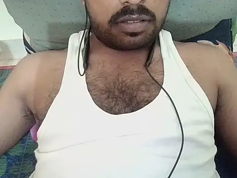 Snapshot of ballandnuts chatting on 04/12/26, 04:23 ballandnuts online show from 04/12/26, 04:23