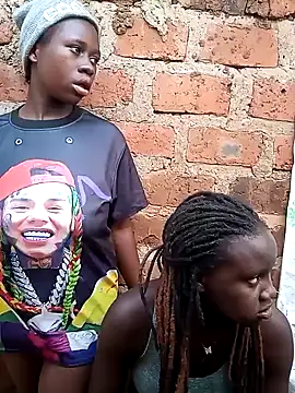 Black juicy24 online show from 02/13/25, 09:20