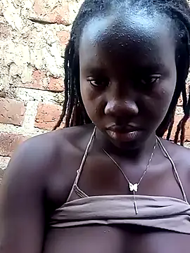 Black juicy24 online show from 02/16/25, 06:43