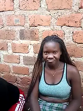 Black juicy24 online show from 02/27/25, 08:50