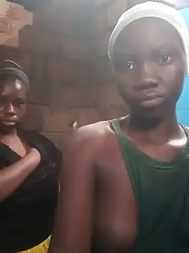 Black juicy24 online show from 10/16/25, 04:24