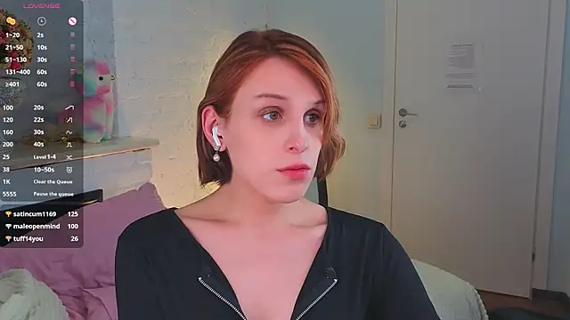 Snapshot of _yourFoxy_ chatting on 01/16/25, 03:34  yourFoxy  online show from 01/16/25, 03:34