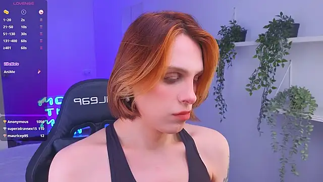 Snapshot of _yourFoxy_ chatting on 02/07/25, 04:24  yourFoxy  online show from 02/07/25, 04:24