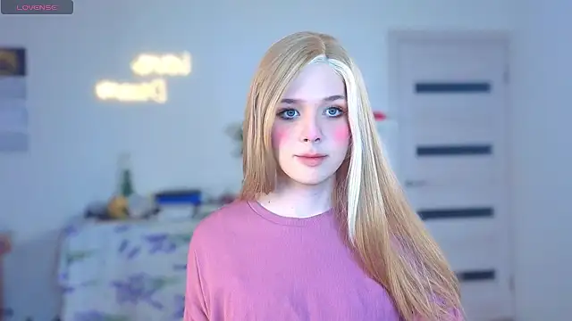 Snapshot of _yourFoxy_ chatting on 10/12/25, 02:16  yourFoxy  online show from 10/12/25, 02:16