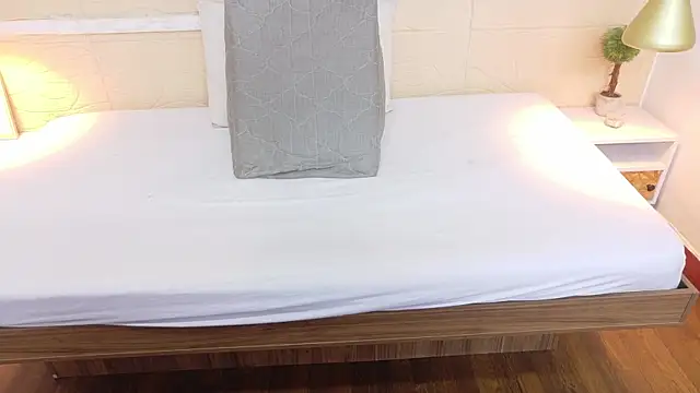 Chocolatte bar online show from 02/10/25, 01:33