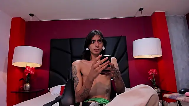 Matthew Dixonn online show from 12/31/24, 04:38