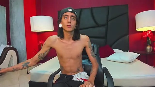 Matthew Dixonn online show from 01/03/25, 07:38