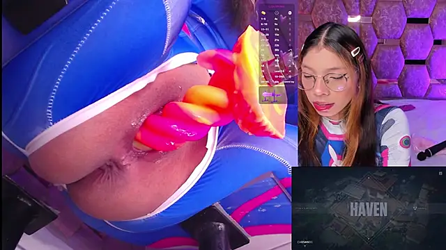 LunaAridi online show from 04/19/26, 09:17