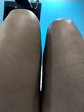 Snapshot of rohitlov150 chatting on 11/06/25, 12:00 rohitlov150 online show from 11/06/25, 12:00