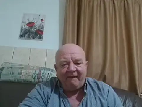 Snapshot of fullballs6 chatting on 12/28/24, 04:30 fullballs6 online show from 12/28/24, 04:30