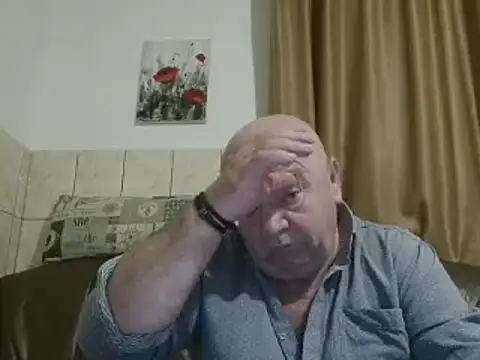 Snapshot of fullballs6 chatting on 01/29/25, 02:40 fullballs6 online show from 01/29/25, 02:40